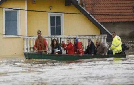  Video  Inundatii puternice in Croatia. Avertizare de calatorie!