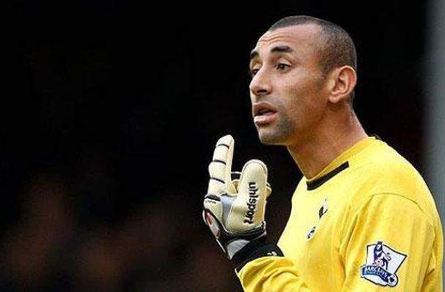 Gomes pleaca de la Tottenham