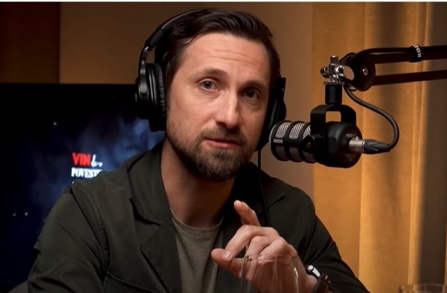 De ce a decis Dani Oțil să nu &icirc;și ia fiul &icirc;n vacanțe: &bdquo;&Icirc;mi pare rău, dar o să merg cu maică-ta&rdquo;