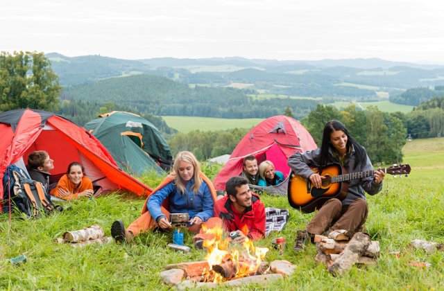 Gabriela Firea: &bdquo;Organizăm tabere studențești gratuite pentru 3.500 de studenți&rdquo;