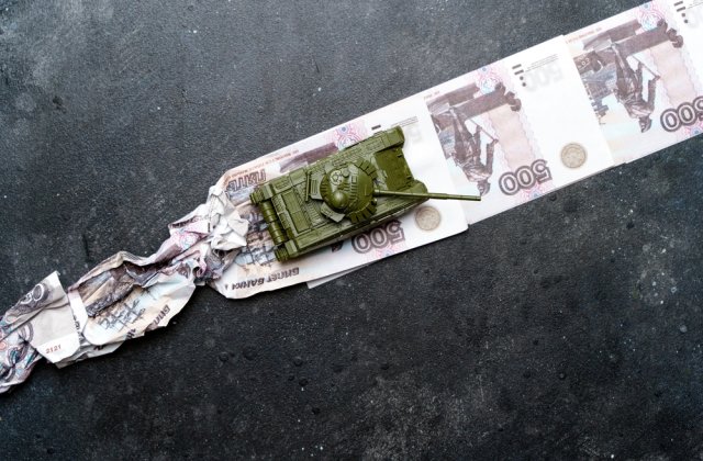 C&acirc;t a c&acirc;știgat Rusia din exporturile sale de combustibili fosili &icirc;n 100 de zile de război cu Ucraina 