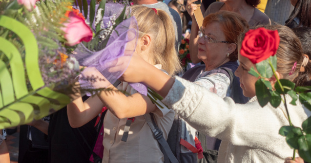 O profesoară din Bacău, petiție pentru eliminarea festivităților de premiere