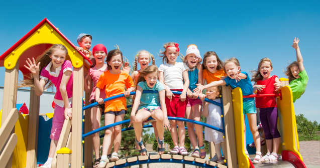 Nicușor Dan lansează o școală de vară pentru copiii ucraineni