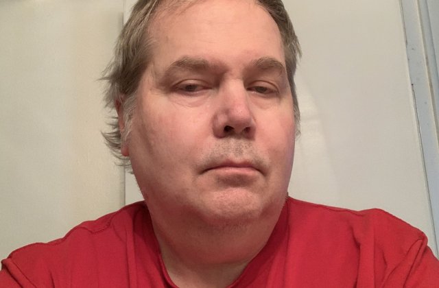 Bărbatul care a &icirc;ncercat să-l ucidă pe președintele Ronald Reagan a fost eliberat după 41 de ani