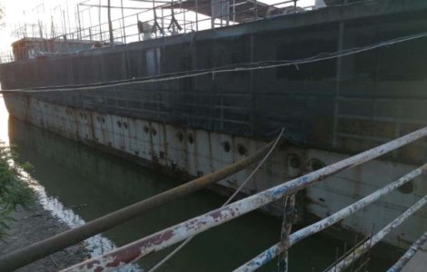 Căpitănia Tulcea, declarații după ce vasul de pe brațul Sfântu Gheorghe al Dunării a luat apă, fiind în pericol de scufundare