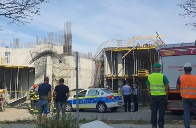 Accident pe un șantier din Timișoara. Cofragul unui planșeu s-a prăbușit &icirc;n timp ce muncitorii turnau beton la o parcare supraterană 
