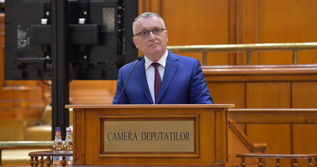 Sorin Cîmpeanu/Cameră/Moțiune: Nu fac reformă între două cafele