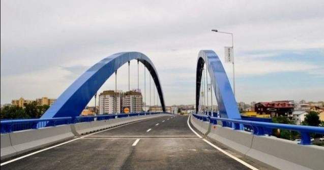 Primul pod al pasajului Mihai Bravu-Splaiul Unirii din Capitala a fost inaugurat