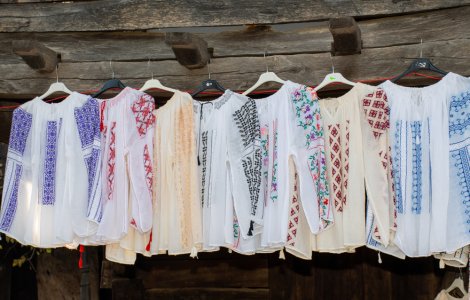 Iohannis a promulgat legea pentru ca 24 iunie să devină „Ziua Iei”