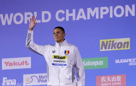 Câți bani va câștiga David Popovici după ce a devenit dublu campion mondial