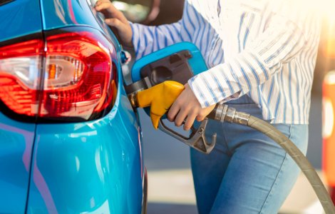 Ciucă: „Vom aplica o compensare de 50 de bani aplicată direct la pompă”