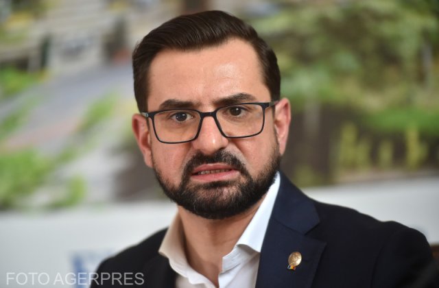 Adrian Chesnoiu demisionează din funcția de ministru al Agriculturii și se retrage din PSD