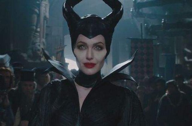 "Maleficent", debut pe locul 1 in box office