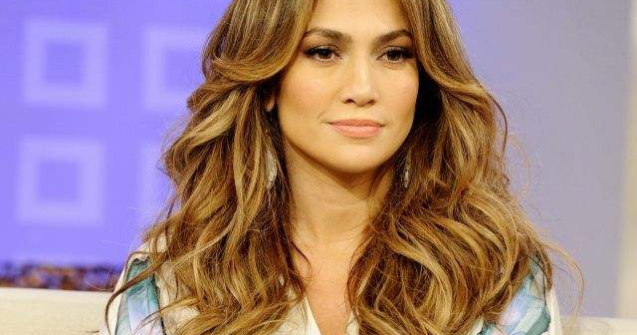 Jennifer Lopez se desparte de iubitul ei