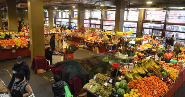 Românii, prea săraci pentru fructe și legume proaspete