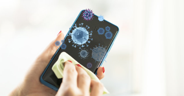 STUDIU: Telefoanele favorizează transmiterea microbilor mai mult decât toaletele