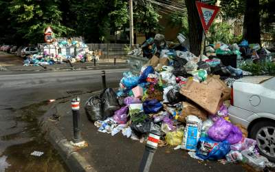 Nicușor Dan a sancționat-o pe...