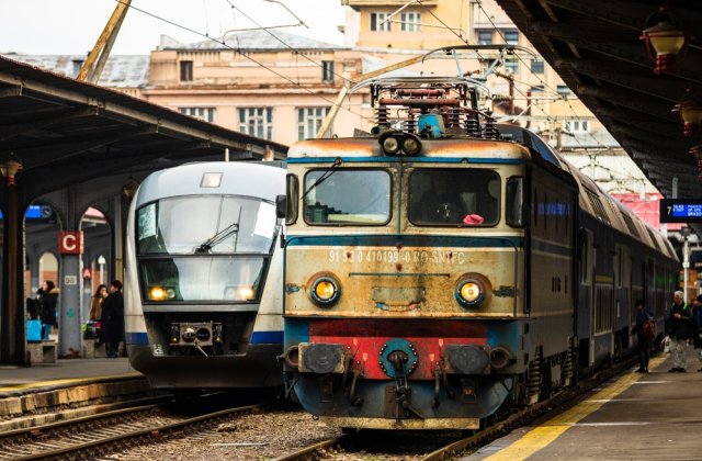Condiții, nu, &icirc;nt&acirc;rzieri și scumpiri, da! Motivarea autorităților pentru majorarea de 20% a biletelor de tren