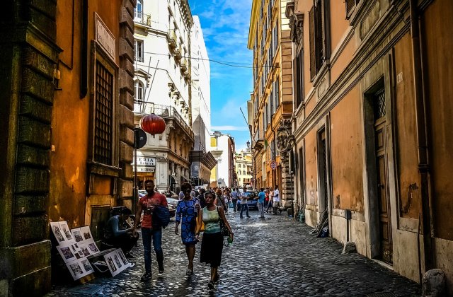 Prognoza meteo ANM pentru weekendul 2-3 iulie. Vreme instabilă &icirc;n vest, caniculă &icirc;n rest 