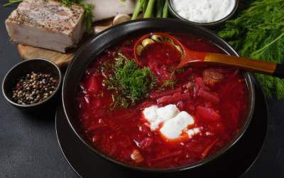 Borșul ucrainean a fost...