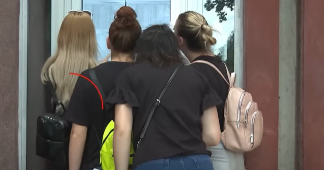 Bani și cadouri pentru elevii de 10