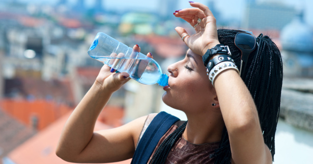 Probleme de sănătate ce pot apărea pe timp de caniculă. Persoanele vulnerabile