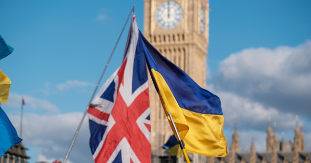 Marea Britanie va sprijini Ucraina în reconstrucția țării