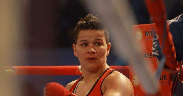 Steluta Duta si Marinela Radu, in finale la CE de box