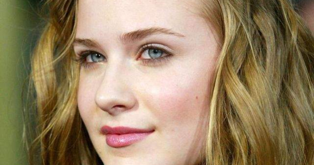 Evan Rachel Wood, data in judecata pentru 30 milioane de dolari