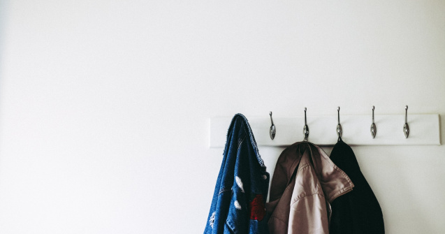 Cuier pentru haine: pe care să îl alegi?