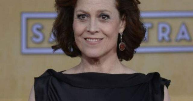 Sigourney Weaver va interpreta un personaj nou in continuarile filmului "Avatar"