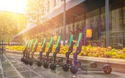 Staționarea trotinetelor...