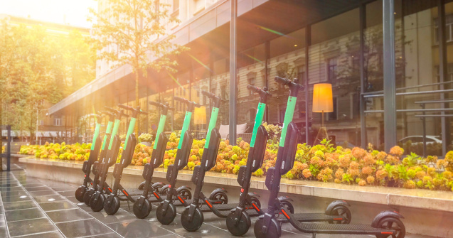 Staționarea trotinetelor electrice în locuri interzise va fi sancționată