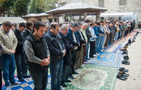 Musulmanii din România sărbătoresc Kurban Bayram. Ce semnifică această sărbătoare