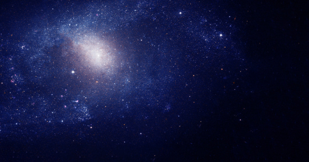 Un fenomen astronomic spectaculos va putea fi observat pe cerul României