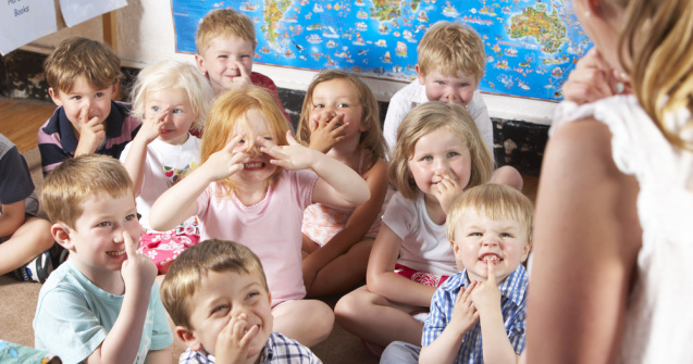 Cântece pentru copii la grădiniță. Cele mai distractive cântece pentru copii