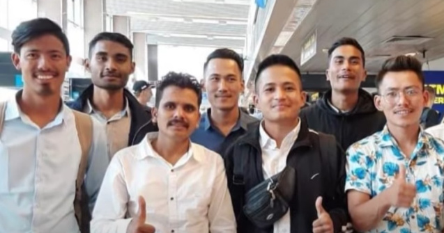 Cerere mare de forță de muncă din Asia. Patronii de bat pe angajații străini