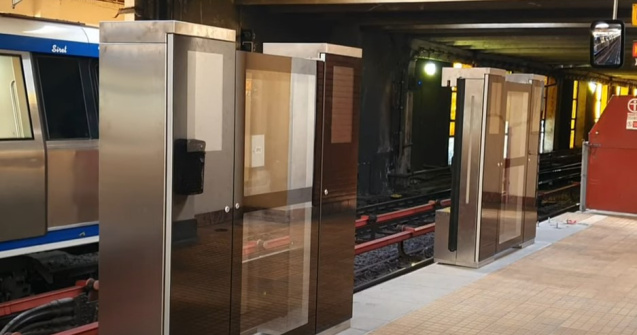 Metrorex testează două porți anti-suicid