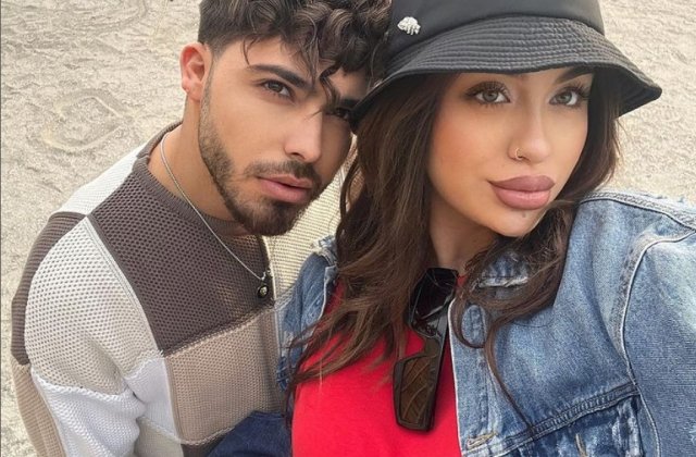 Ce probleme a &icirc;nt&acirc;mpinat Haziran la naștere. Vedeta, primele declarații despre botezul copilului