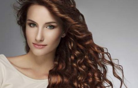 Unele tipuri de vopsele de par pot contine substante cancerigene