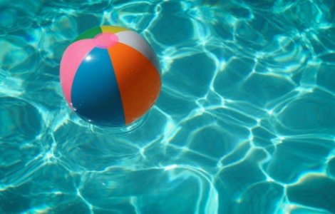 Metodele moderne pentru dezinfectarea apei din piscină