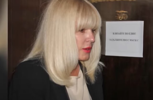Elena Udrea refuză să măn&acirc;nce și ar fi slăbit 10 kilograme: &bdquo;Nu &icirc;mi pot vedea copilul de mai bine de 3 luni&rdquo;