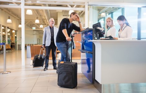 Călătoria cu avionul, la noroc. Șansele ca un zbor să fie anulat sunt de 2,5 ori mai mari în 2022 decât în 2019