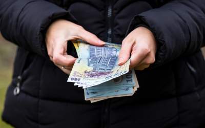 Mai multe locuri de muncă...