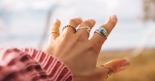 Cum alegi bijuterii argint potrivite și de calitate