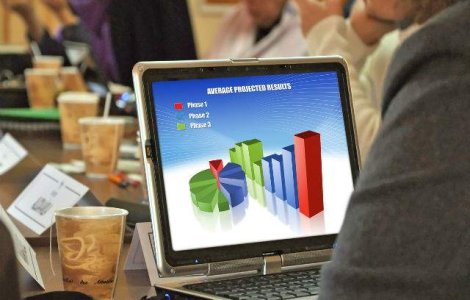 Peste 69% din strainii cazati in Romania au venit pentru afaceri