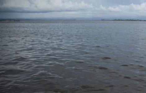 66 de persoane sunt date disparute in urma unui naufragiu in Malaysia