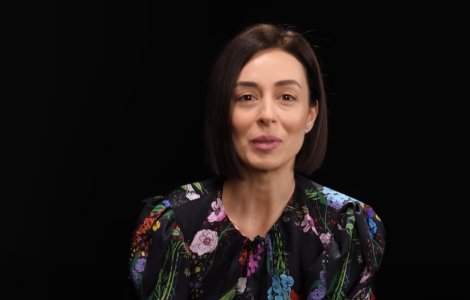 Lorena Buhnici îi dă apă la moară soțului ei. Ce a putut spune despre o femeie care se afla la mare: „Balenuță rusească cu o siluetă...”