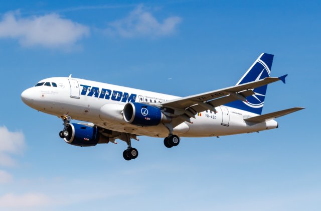 Angajaţii TAROM protestează din cauza salariilor mici. Unii dintre angajați vor fi concediați
