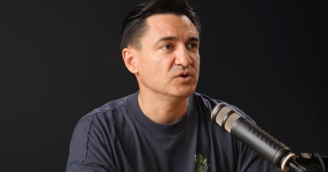 Poezia lui George Buhnici. Cine a scris-o și cum sună versurile care au ajuns deja virale